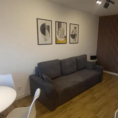 7 Pietro * Walbrzych