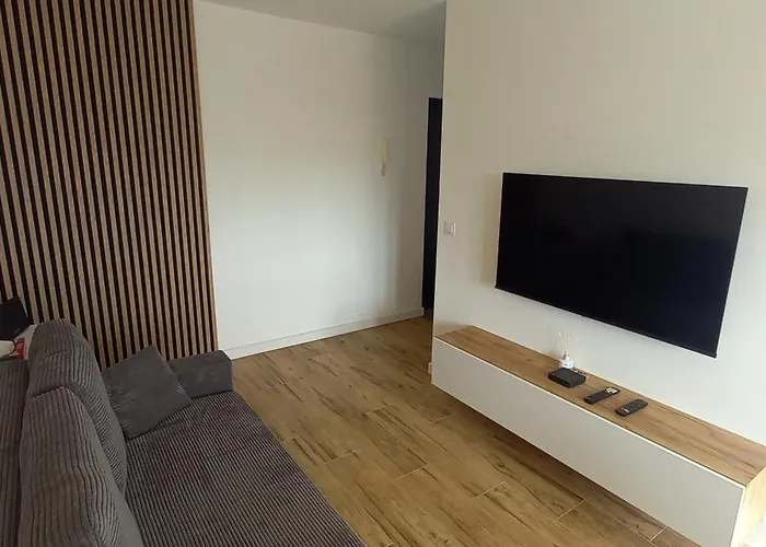 Apartment 7 Pietro *