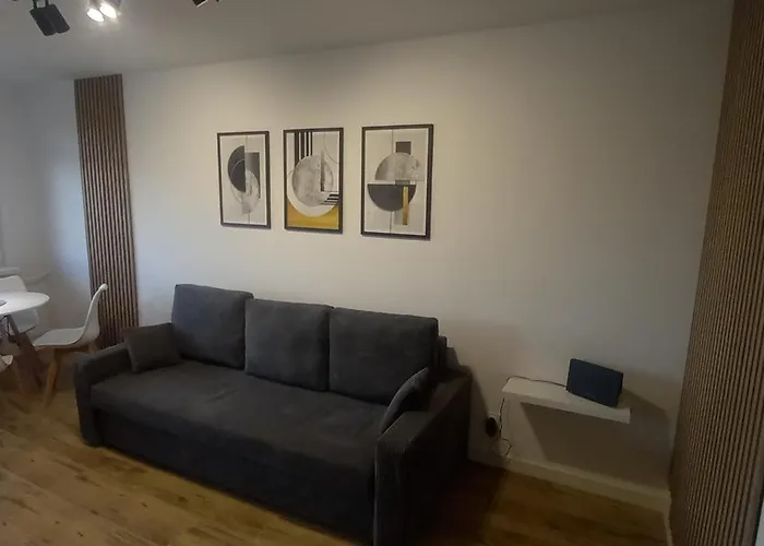 7 Pietro * Walbrzych