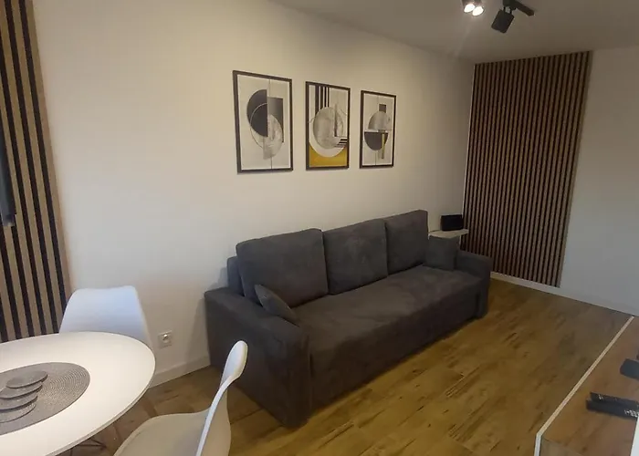 7 Pietro * Walbrzych