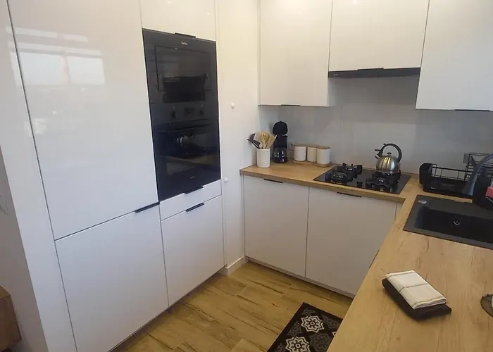 7 Pietro Apartment *